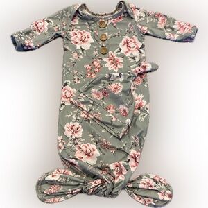 Caden Lane Knotted Gown